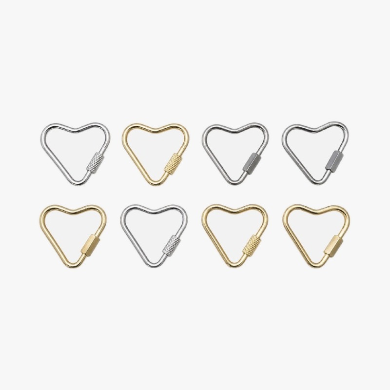Heart-Shaped Screw-Lock Carabiner Keyring – Gold or Silver