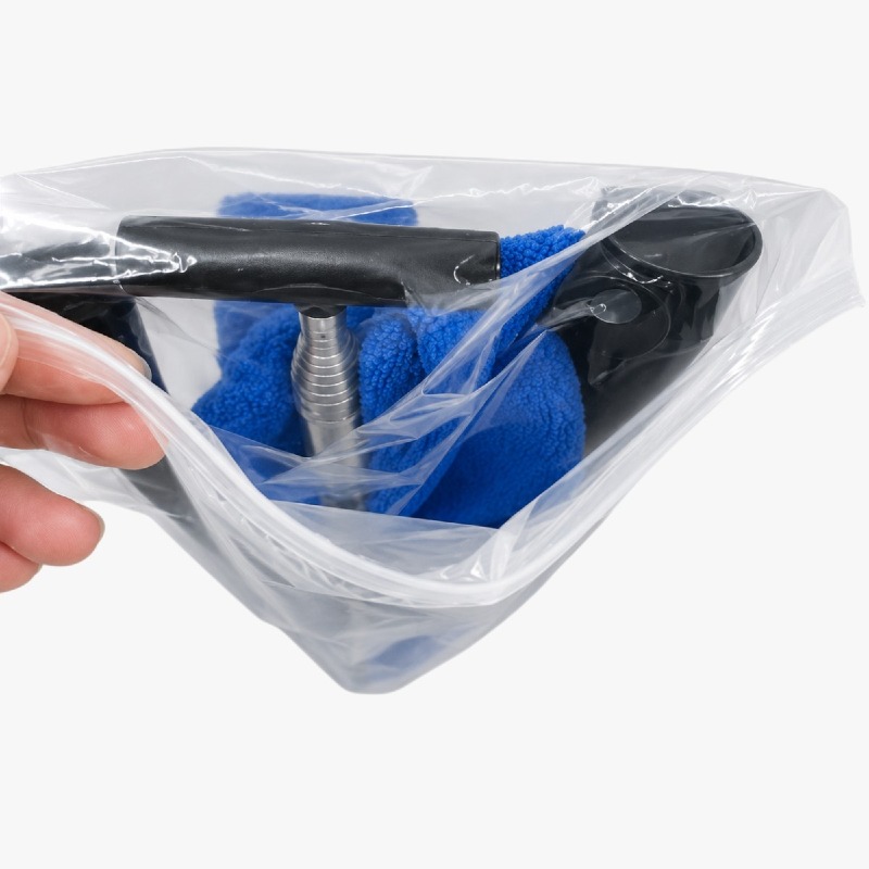Car Windscreen Cleaning Tool Kit with Microfibre Pads photo 2